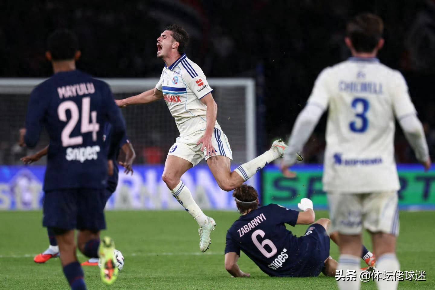 斯特拉斯堡战平对手，提前结束比赛